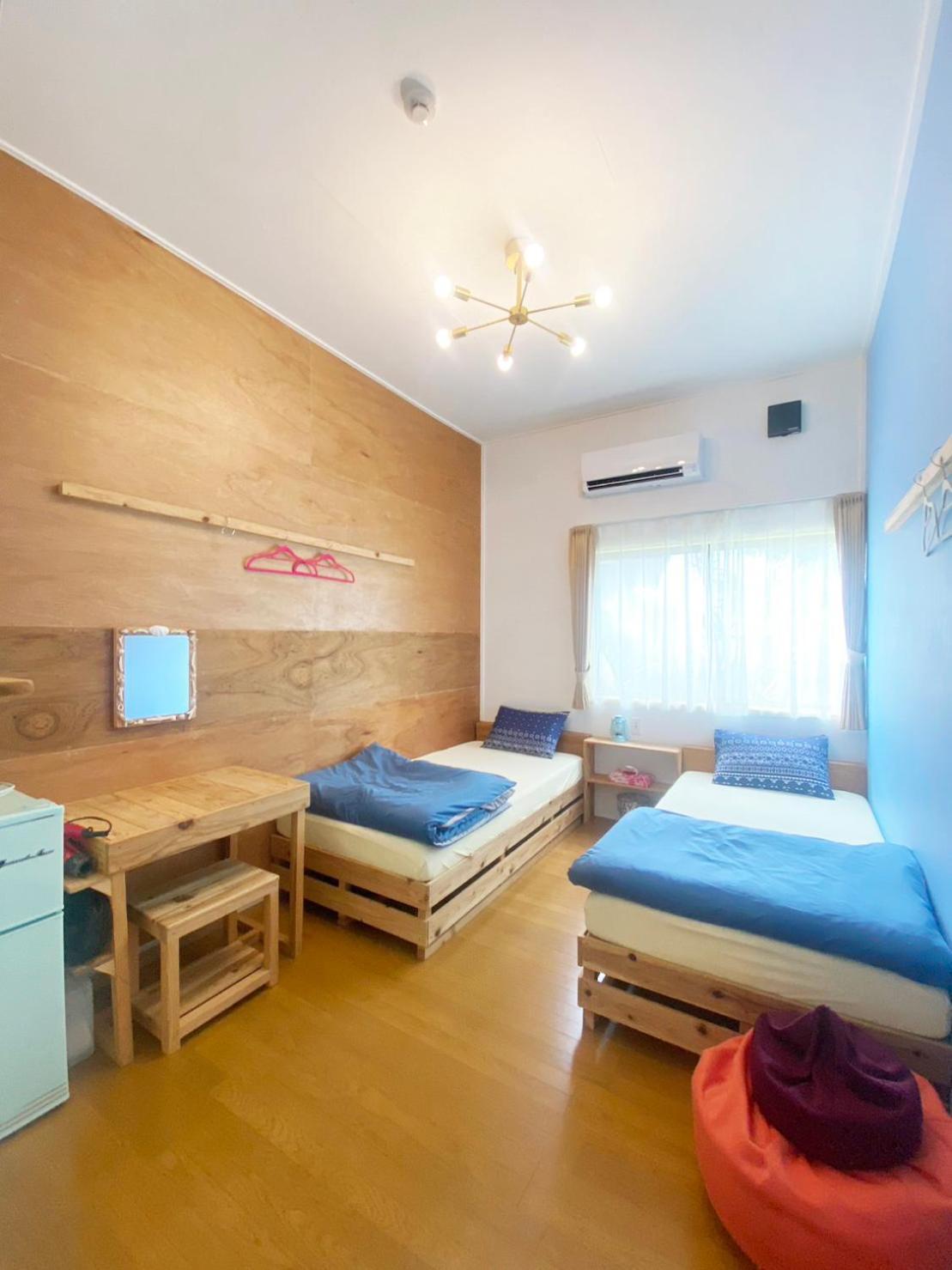 Hostel みーまん奄美 Amami Zewnętrze zdjęcie